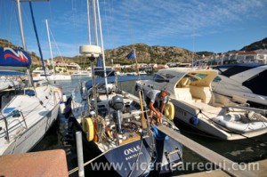 Poltu Quatu. Un puerto entre paredes de roca