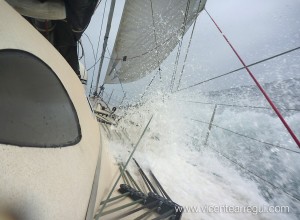 Imoca60 Pakea Bizkaia navegando en Barcelona