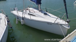 Tucana Sail "Lolita 3" amarrado en puerto